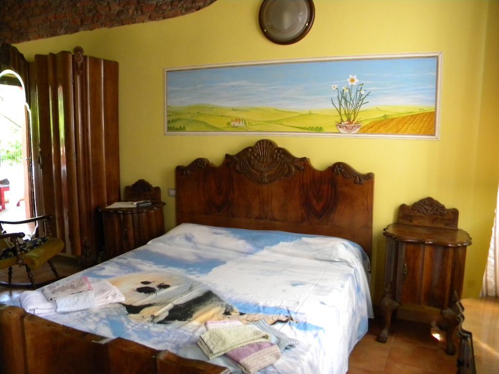 Le Petit Fleur Hotel Bareggio Cameră foto